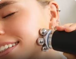 Masseur Sculptant - Votre Secret pour un Visage Raffermi